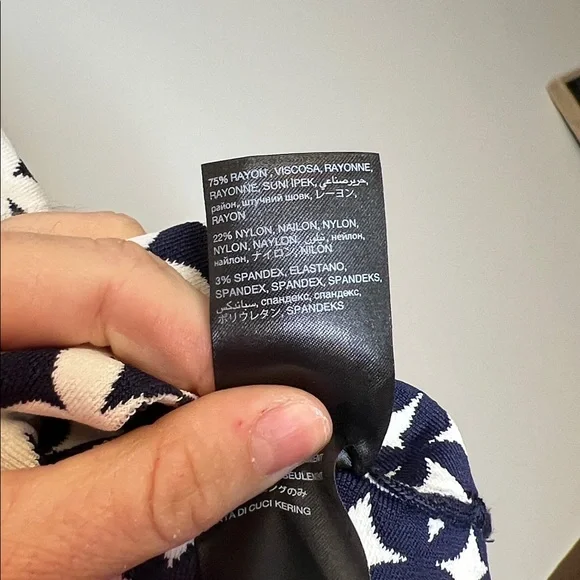 Bebe Navy and White Patterned Crop Top‎ & Matching Skirt Set- M - Picture 10 of 10